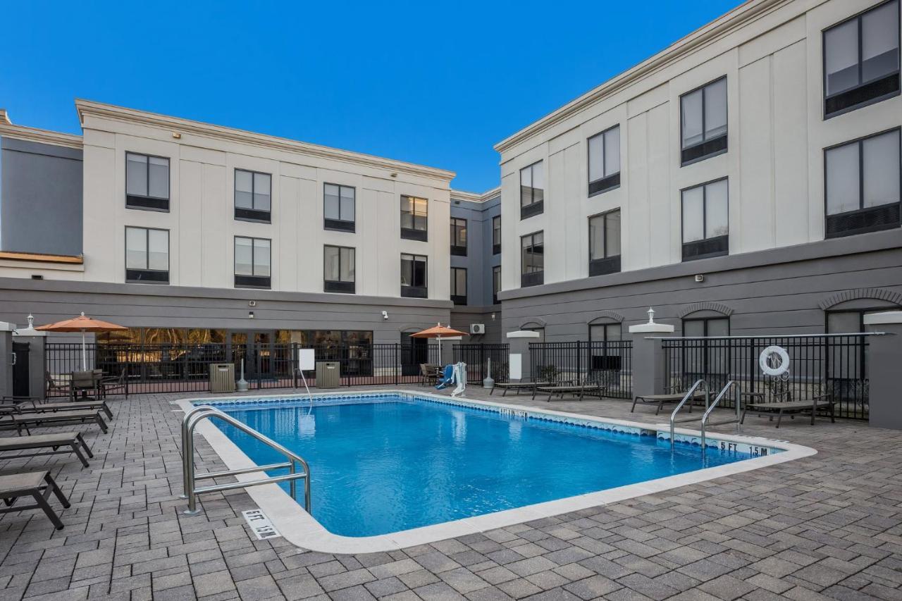 Holiday Inn Express Hotel & Suites Perry, An Ihg Hotel Exterior photo