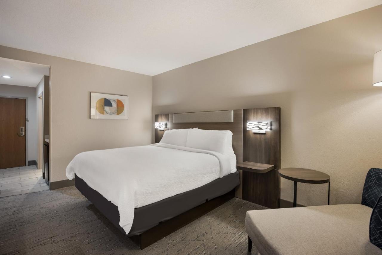 Holiday Inn Express Hotel & Suites Perry, An Ihg Hotel Exterior photo