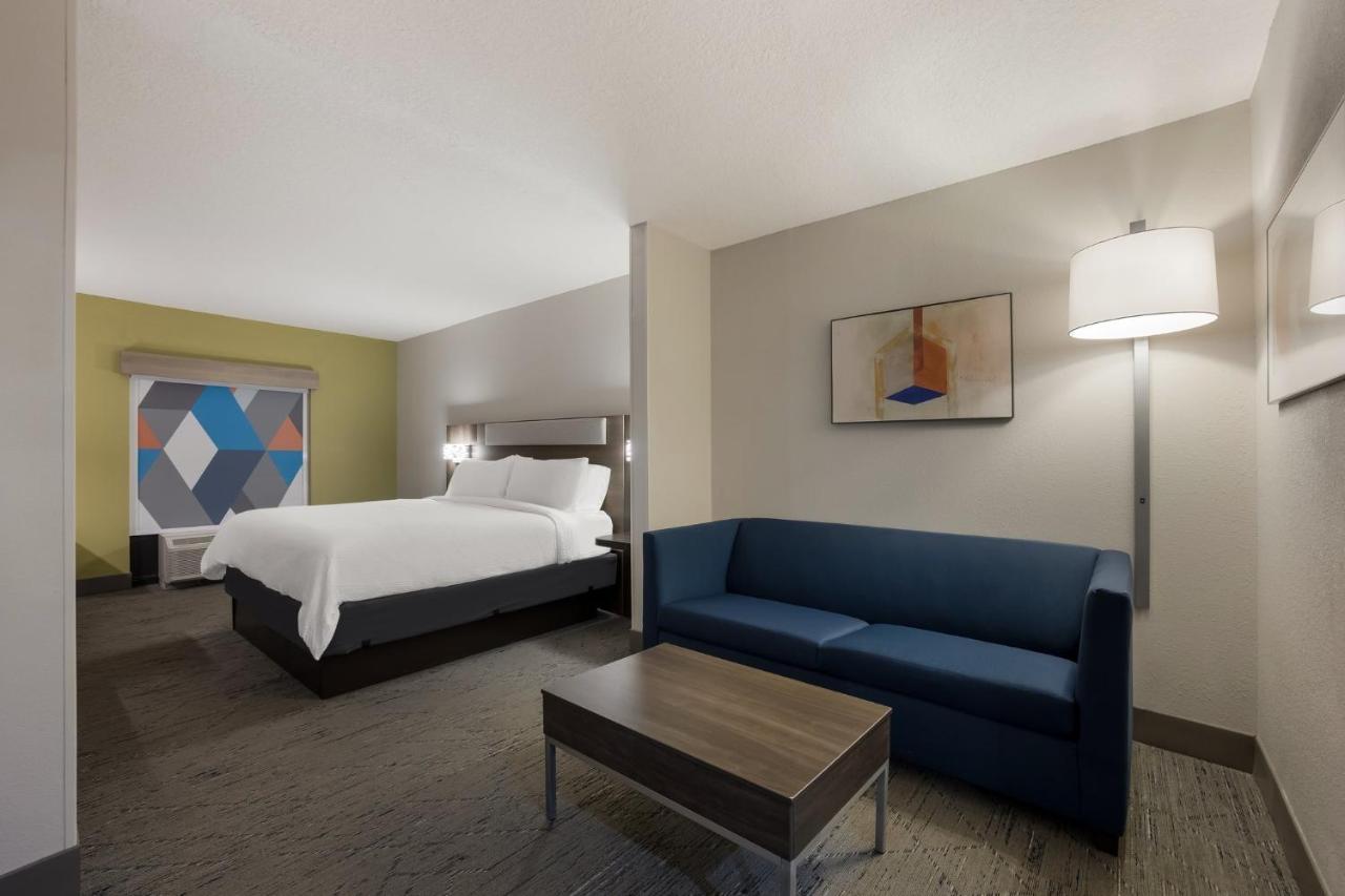 Holiday Inn Express Hotel & Suites Perry, An Ihg Hotel Exterior photo