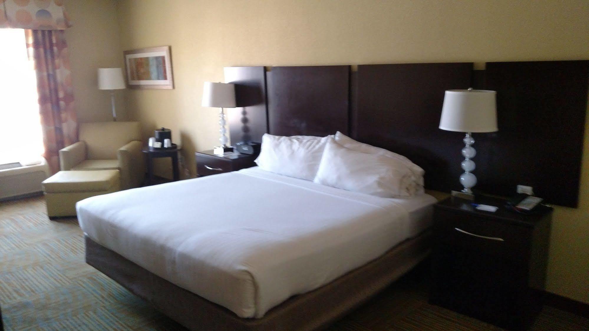 Holiday Inn Express Hotel & Suites Perry, An Ihg Hotel Exterior photo